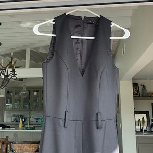 Theory Belted Jumpsuit Tux Wool Sleeveless Size 2 Black